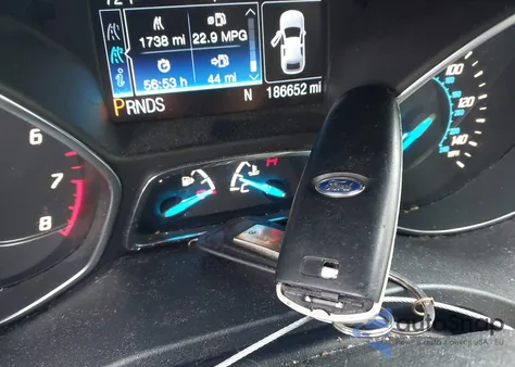 2014 Ford Escape Titanium из США, поврежденный, VIN 1FMCU9J90EUA18660